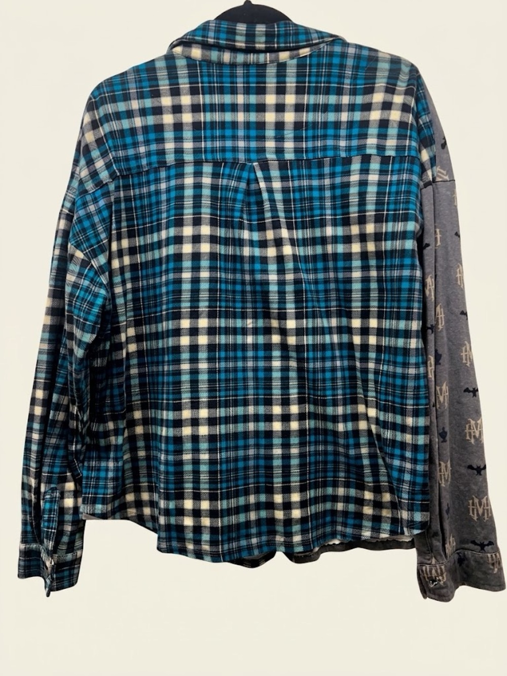 Disney Parks The Haunted Mansion Split Flannel Button Up Shirt Size XL Like New - Picture 2 of 5